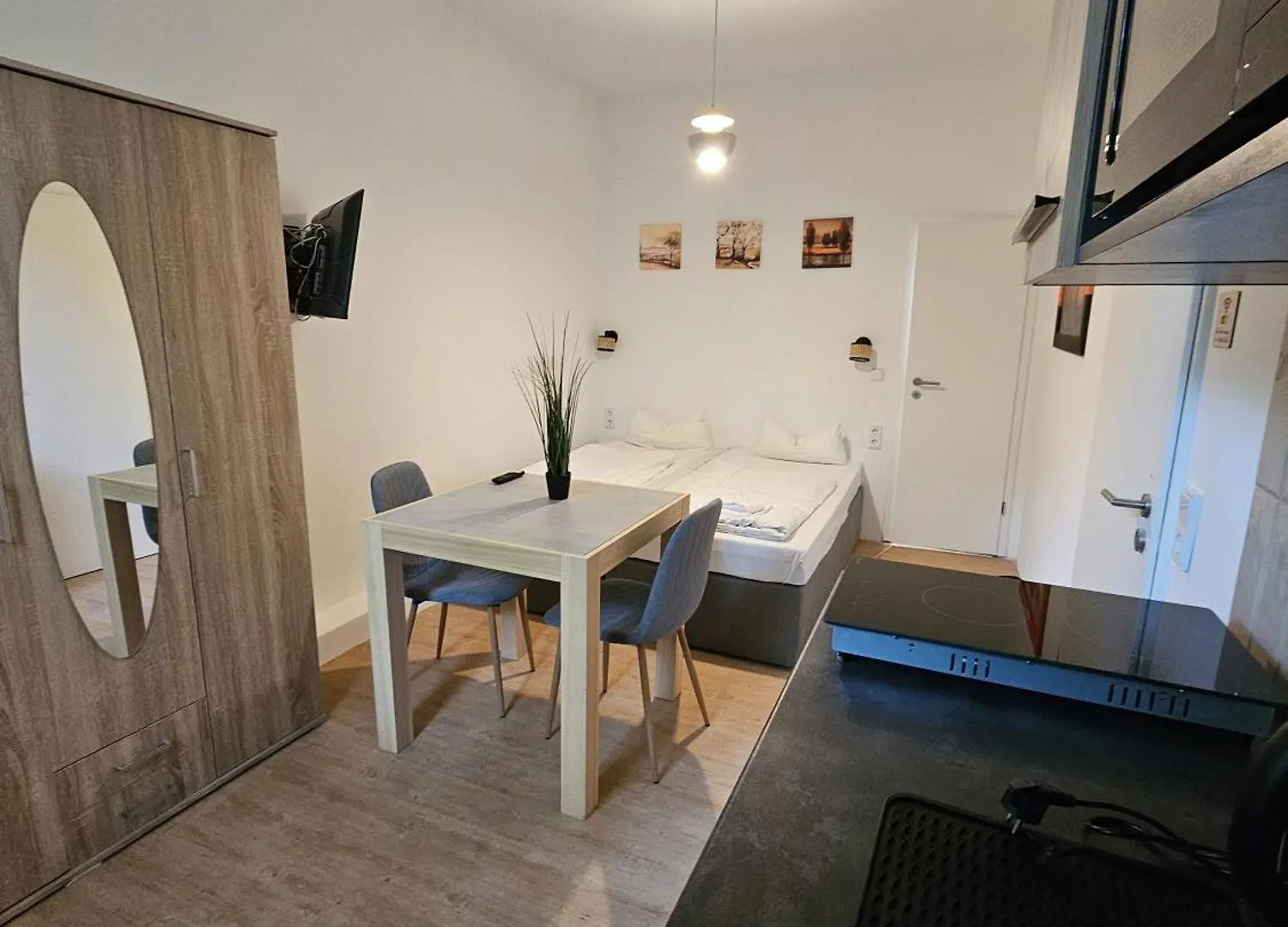 Aparthotel Rahl 24H Self Check-In Гамбург Германия